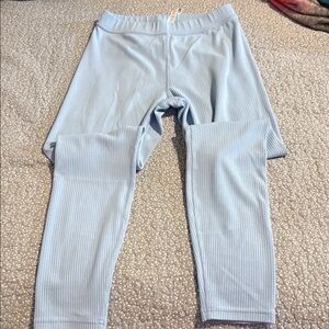 ALO Yoga Light Blue Ribbed Activewear